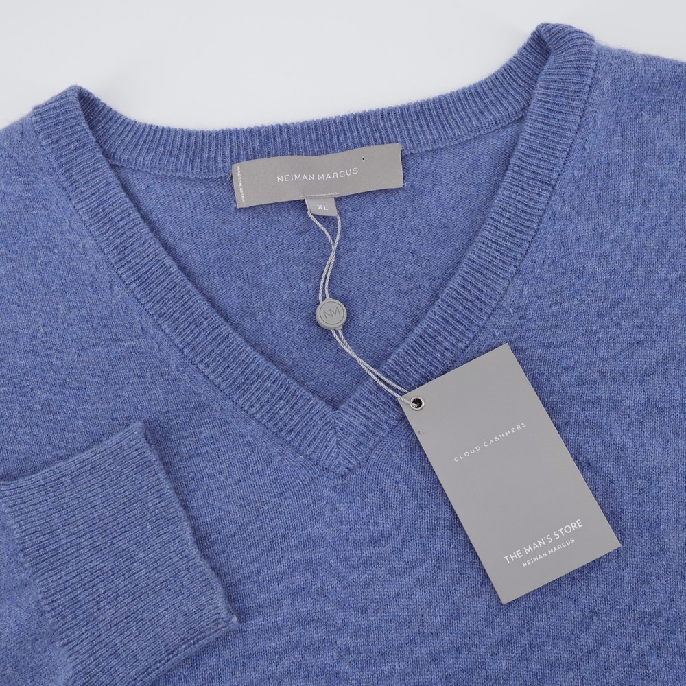 NEW Neiman Marcus Cloud Cashmere V-Neck Sweater Blue Mens XL MSRP $198